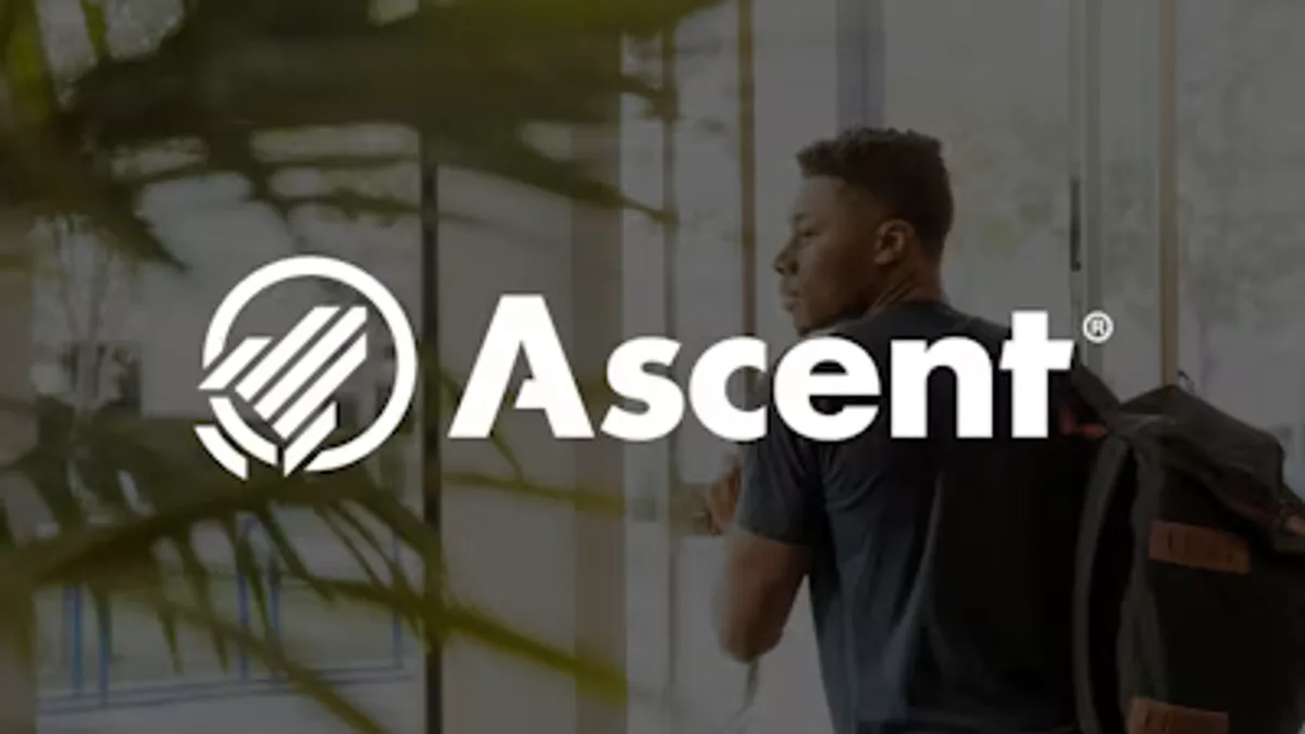 College students on campus representing Ascent student loan financing options